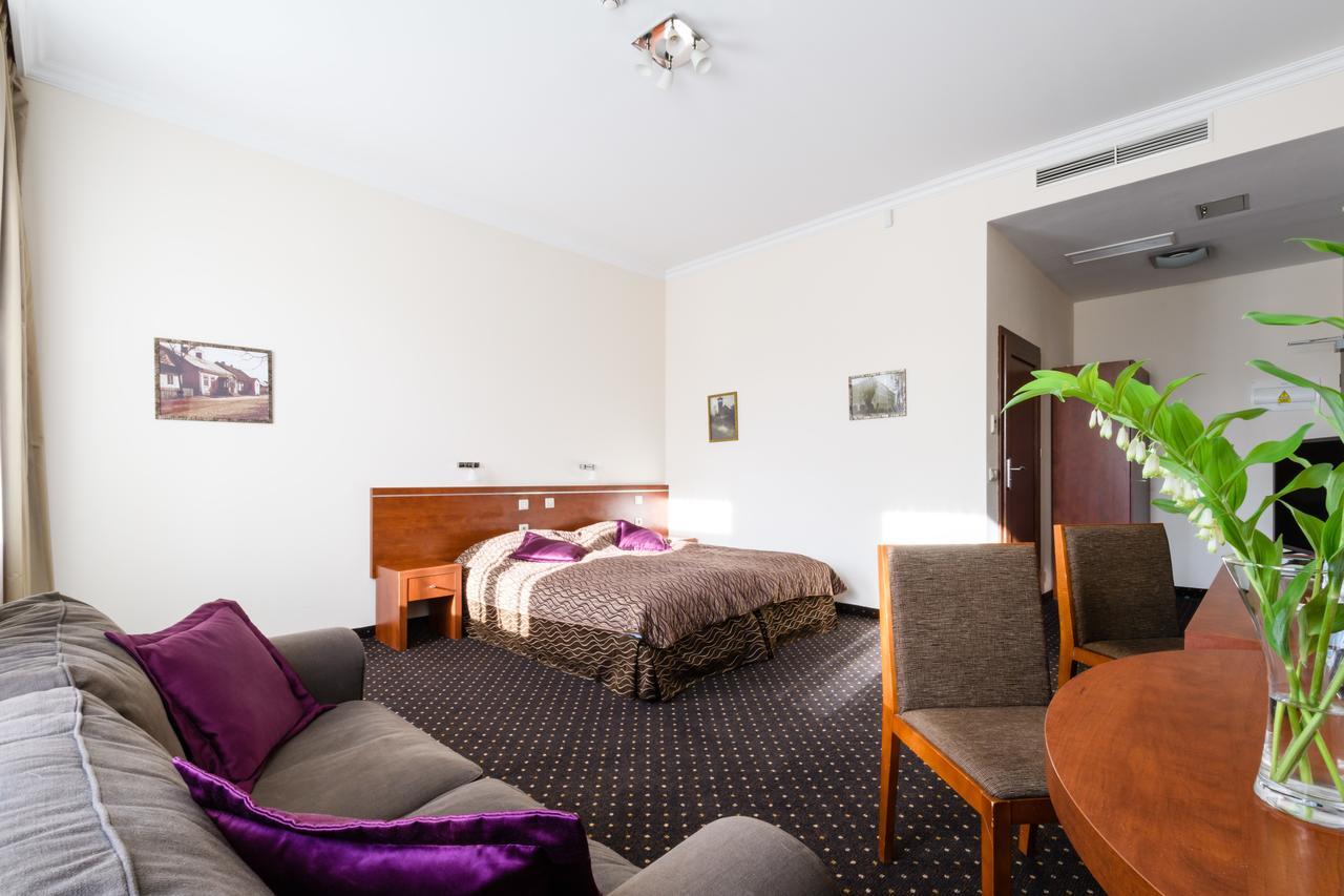 Hotel Sitarska Biłgoraj エクステリア 写真