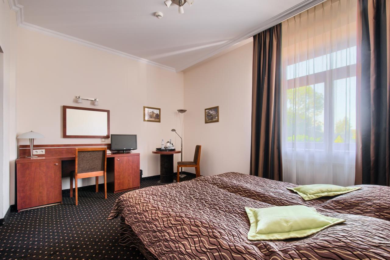 Hotel Sitarska Biłgoraj エクステリア 写真